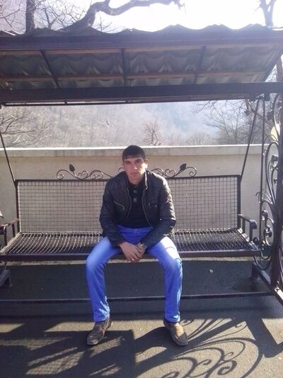  ,   Sergey, 35 ,   