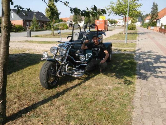  ,   Rustam, 45 ,   ,   