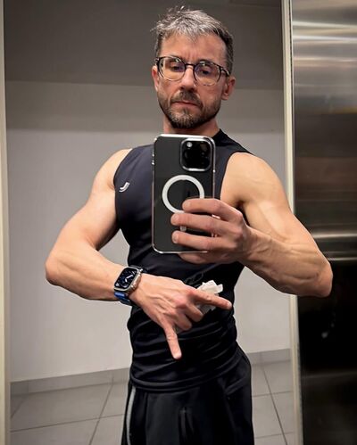  ,   , 44 ,   ,   