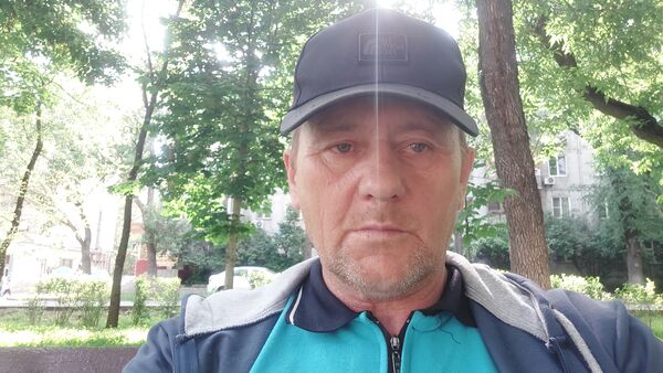  ,   Yuriy, 54 ,   ,   , c , 