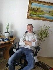  ,   G i c u, 33 ,   