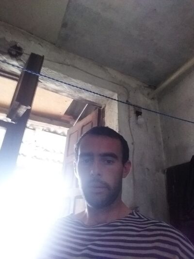  ,   Vladimir, 35 ,   ,   , c 