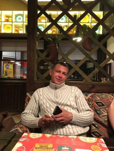  -,   Anton, 34 ,   ,   
