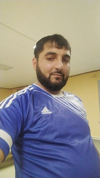 ,   Artur, 40 ,   ,   