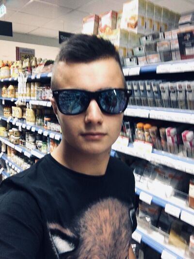  ,   Vahe, 22 ,   ,   