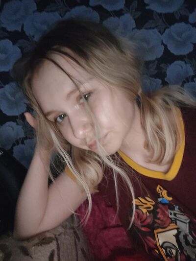  ,   MOONTON, 22 ,   ,   , c , 
