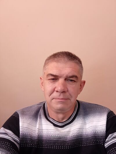  ,   Stas, 47 ,   ,   