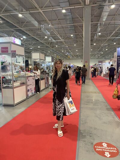  ,   Gulya, 37 ,     , c 