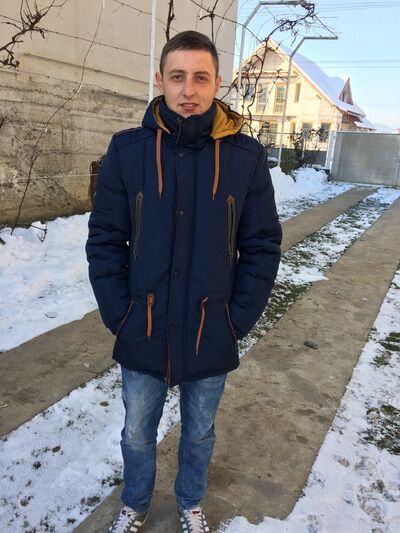  -,   Dima, 27 ,   