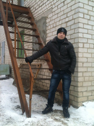  8756342  Vasek, 44 ,    