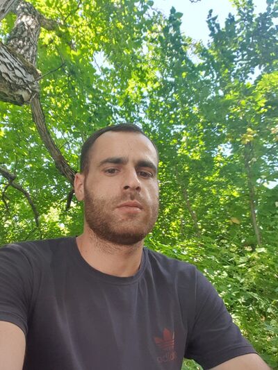  ,   Tornike, 34 ,   ,   , c 