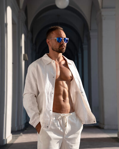  ,   Dima, 33 ,   ,   