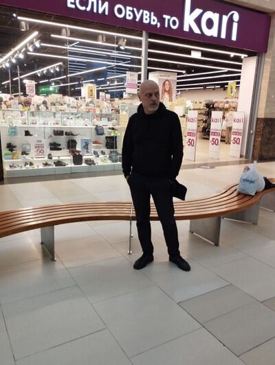  ,   Fridon, 61 ,   ,   