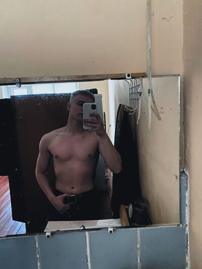  ,   Egor, 22 ,   ,   
