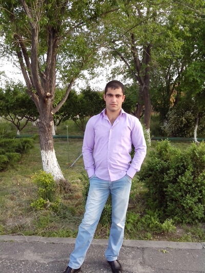  ,   Hay txa, 33 ,   