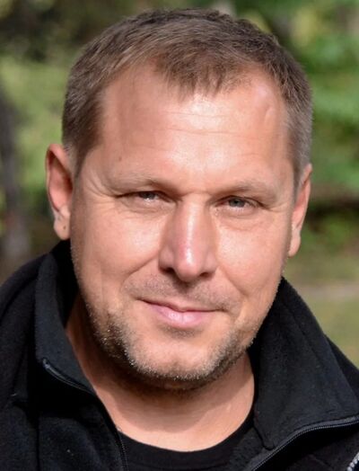  ,   Vova, 54 ,   ,   