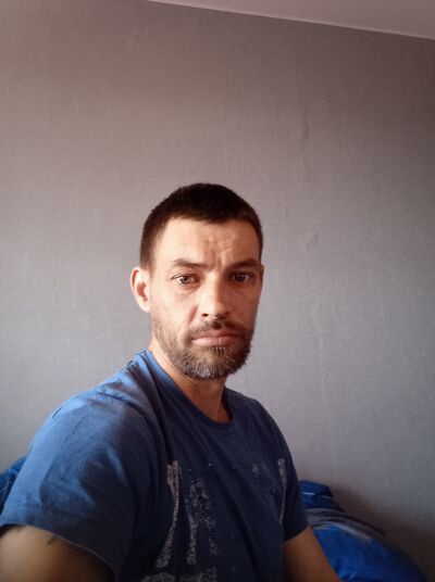  ,   Denis, 43 ,     , c 