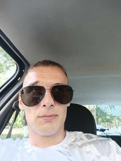  ,   Anatoly, 34 ,   ,   , c , 