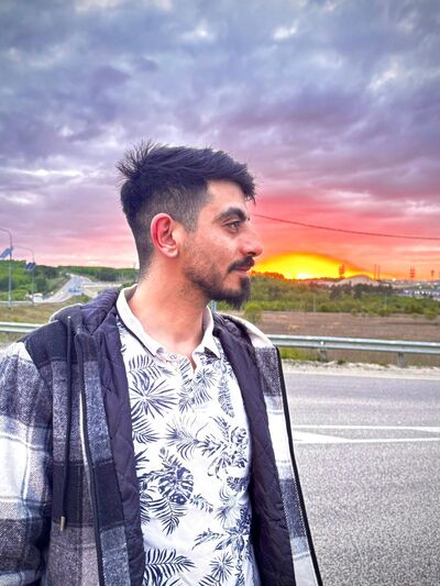 ,   Ugur Siler, 28 ,   ,   , c , 