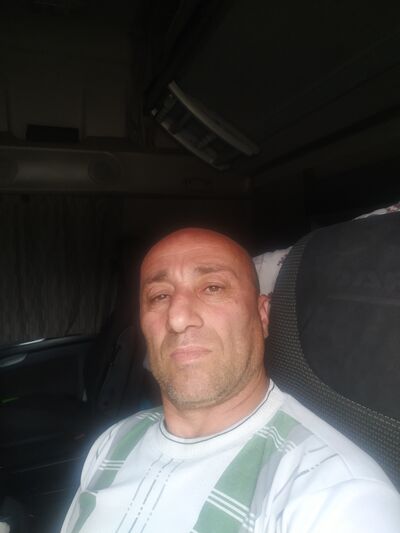  Holborn,   Jiro, 50 ,   ,   