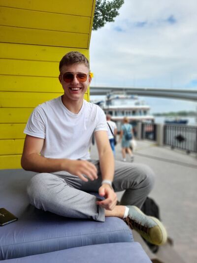  --,   , 21 ,   ,   