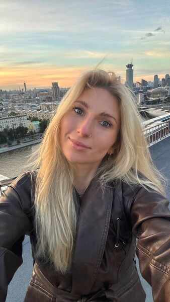  ,   Anna, 29 ,   ,   