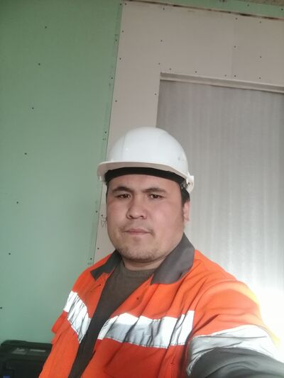  ,   Uumidjon, 31 ,   ,   