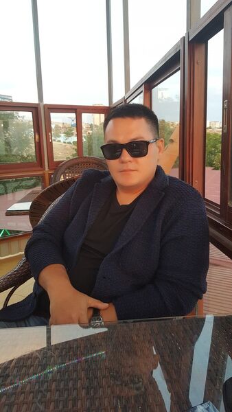  ,   Rus, 38 ,  