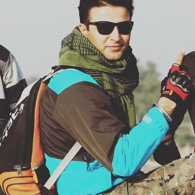  Edmundston,   Happy, 34 ,   ,   , c 