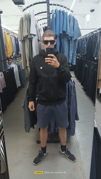  ,   Andre, 26 ,   c 