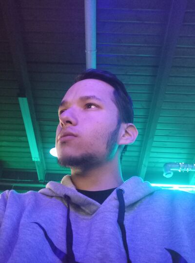  ,   Sharifjon, 21 ,   ,   