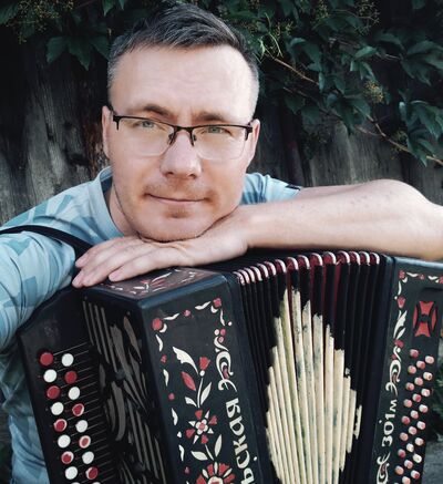  ,   Ilya, 41 ,   ,   