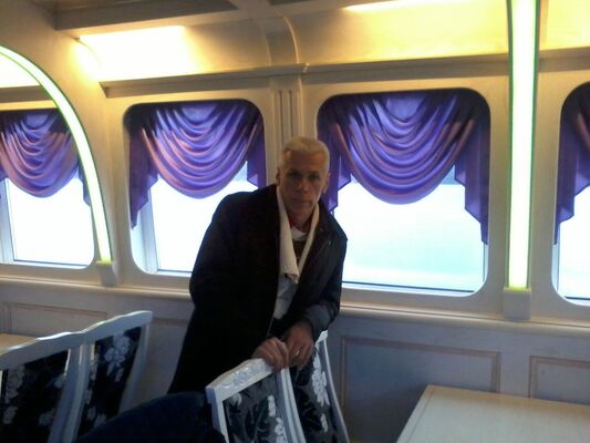  ,   Oleg, 61 ,     , c 