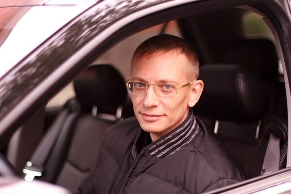  ,   Alex, 46 ,   ,   , c 