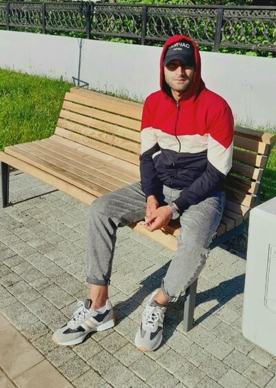  ,   Arman, 28 ,     