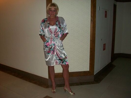  ,   Vika, 50 ,  