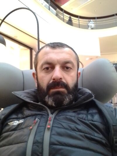  ,   Maxo, 38 ,   ,   , c 