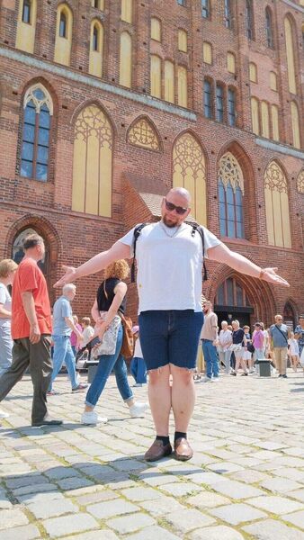  Warszawa,   Mikalai, 35 ,     , c 