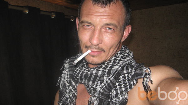  ,   Tom, 48 ,   