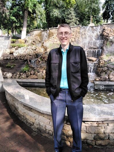  ,   Pavel, 32 ,     , c 