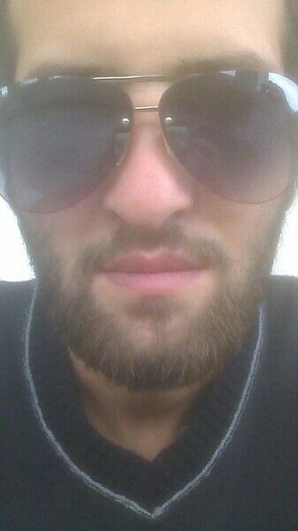  ,   Albert, 34 ,   