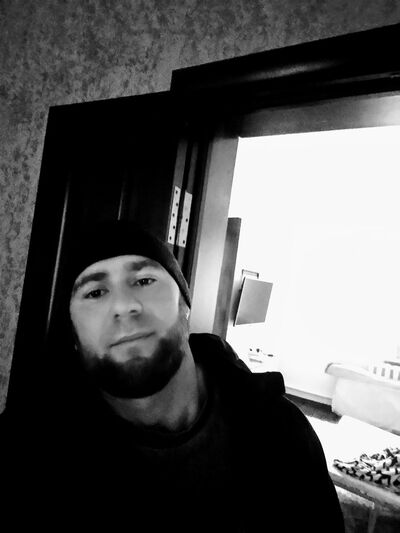  ,   Albert, 40 ,   ,   , c 