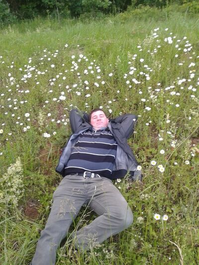  ,   Dima, 40 ,   