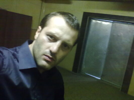  ,   Zaur, 37 ,     , c 