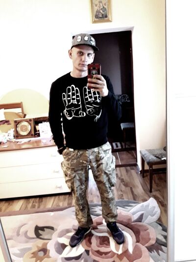  Sherman Oaks,   , 28 ,   