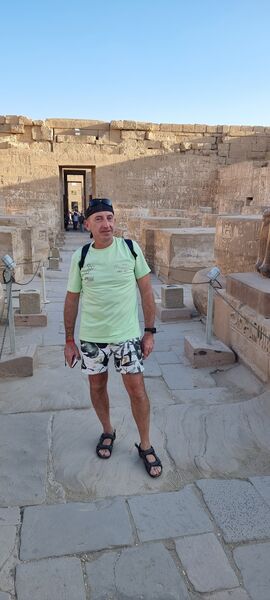  ,   Jurij, 60 ,   ,   , c 