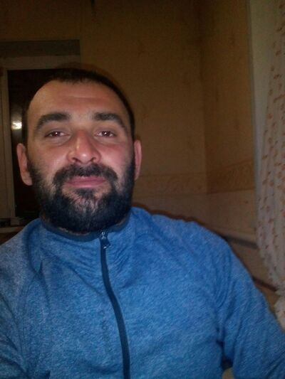  ,   Artur, 37 ,   ,   , c 