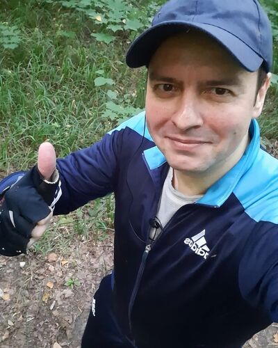  ,   Eugene, 44 ,   ,   