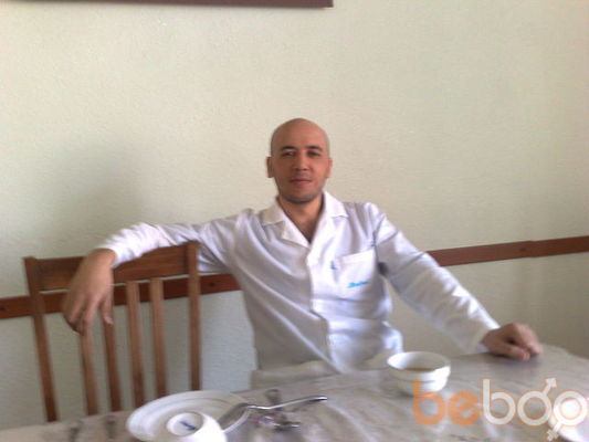  ,   Rauf, 42 ,  