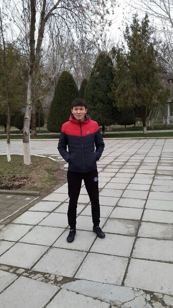  ,   Raiymbek, 33 ,  